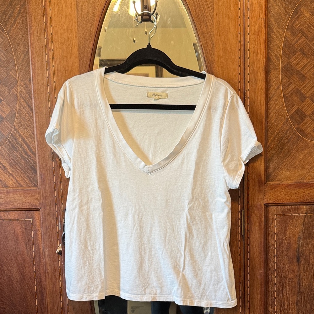 Madewell Soft White V-Neck Tee